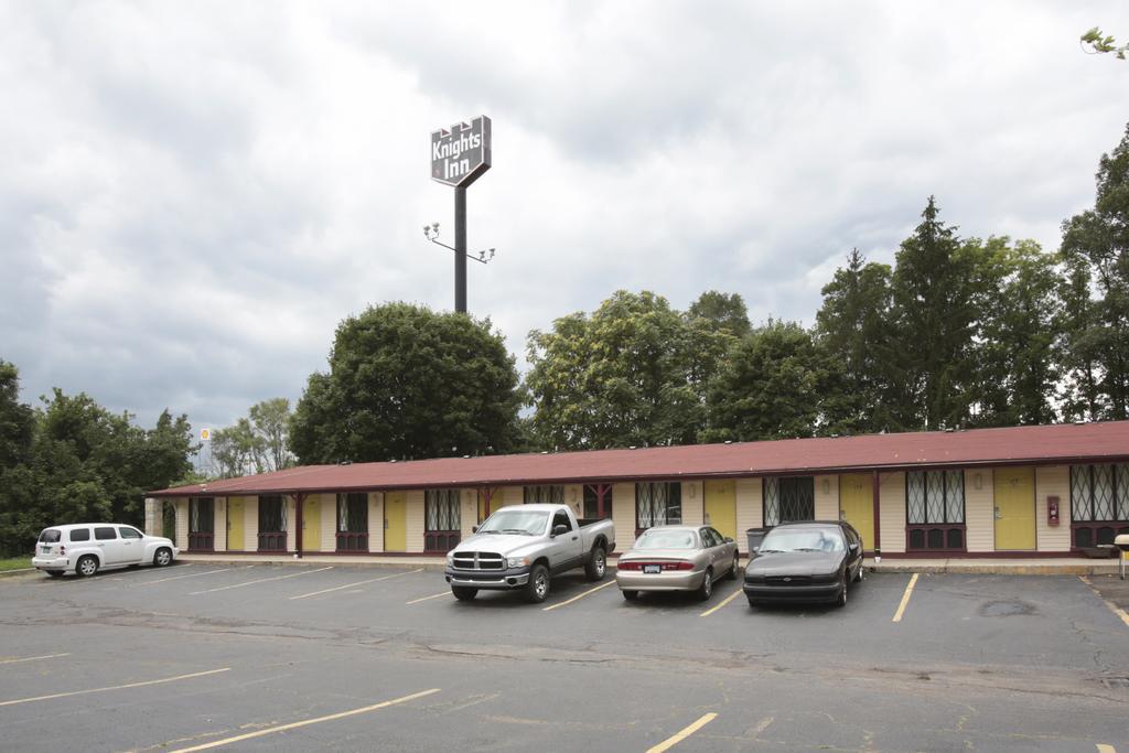 Knights Inn - Battle Creek Exterior foto