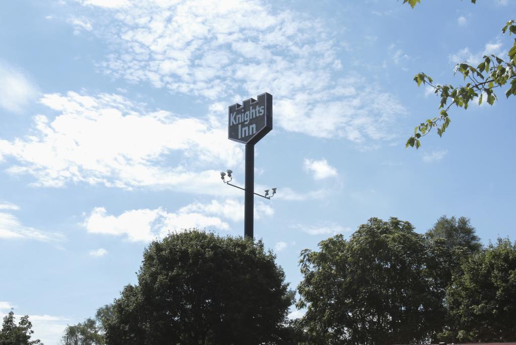 Knights Inn - Battle Creek Exterior foto